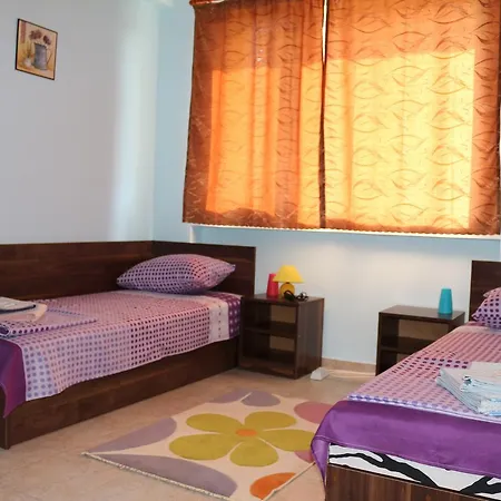 Victoria אכסניה